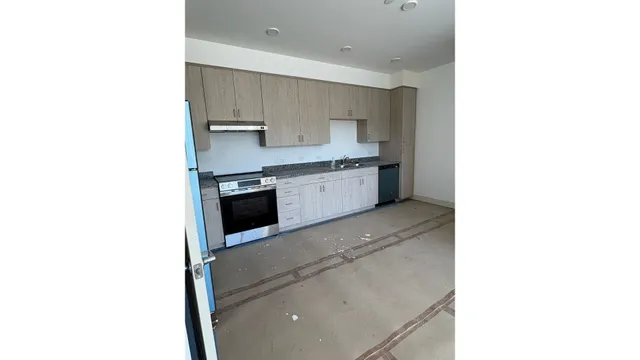 $1,040 | 3592 Via Nido Carlsbad Ca, Carlsbad, CA 92009