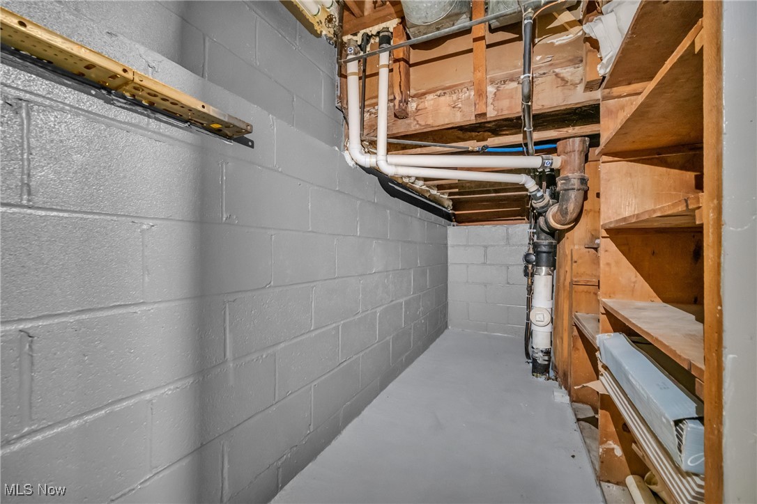 1605 Laclede Road Cleveland, OH 44121 - Photo 26 of 40 View of unfinished below grade area