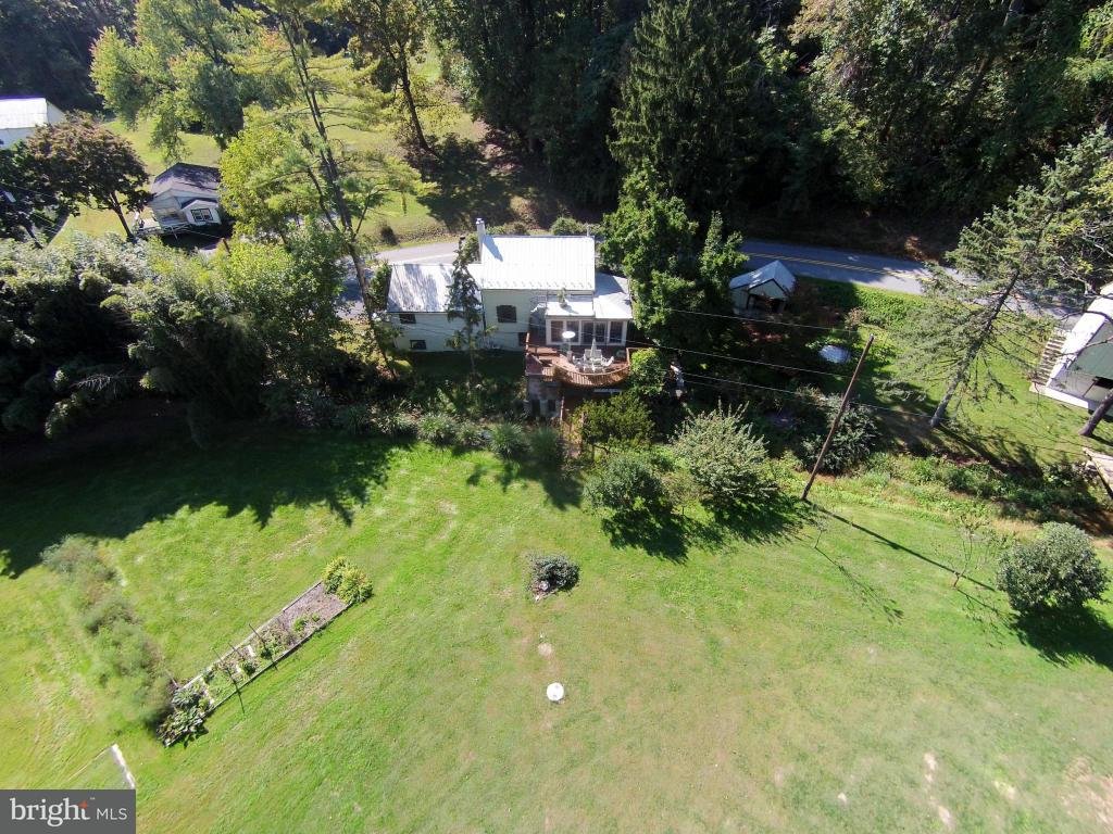 35 Pittsburg Valley Road Conestoga, PA 17516 - Photo 4 of 79