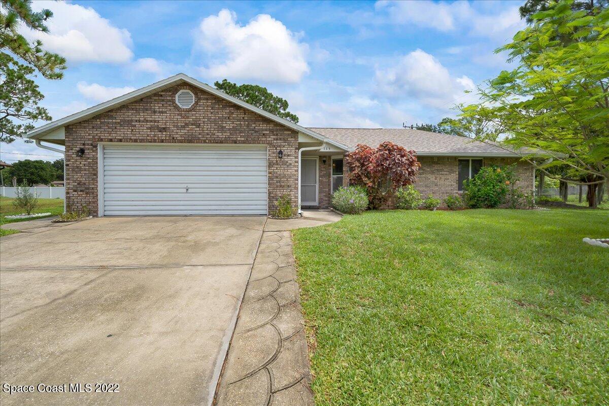 789 Rostock Circle Northwest Palm Bay, FL 32907 - Photo 1 of 34 Front View