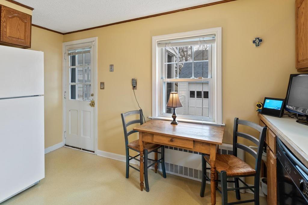 5 Beachmont Road Salem, MA 01970 - Photo 10 of 29 Gallery Image 10