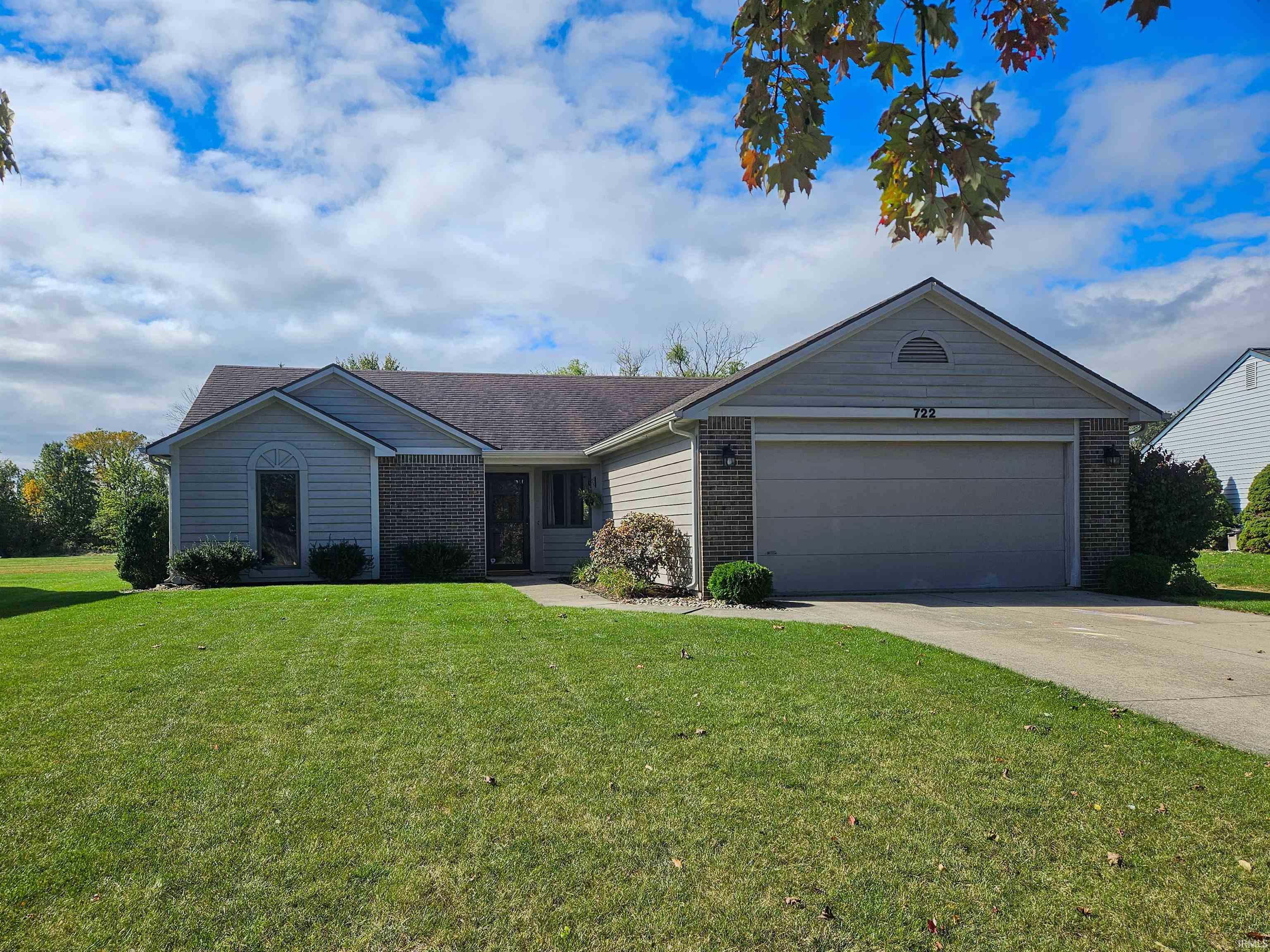 722 Autumn Ridge Lane Fort Wayne, IN 46804 - Photo 1 of 19