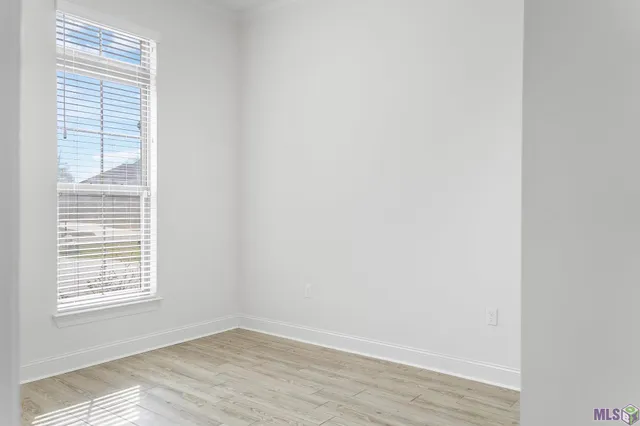 $365,000 | 43306 Pond View Drive, Prairieville, LA 70769