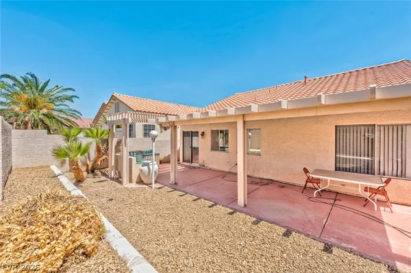 $1,700 | 1854 Vista Del Oso Way, North Las Vegas, NV 89031