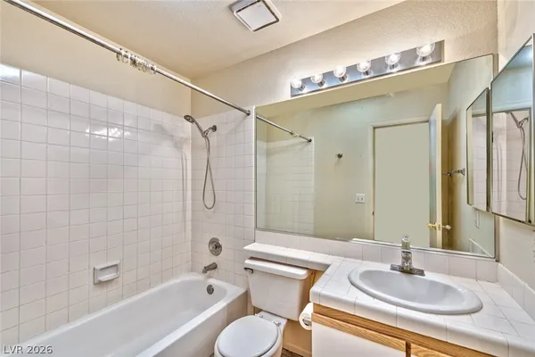 $1,700 | 1854 Vista Del Oso Way, North Las Vegas, NV 89031