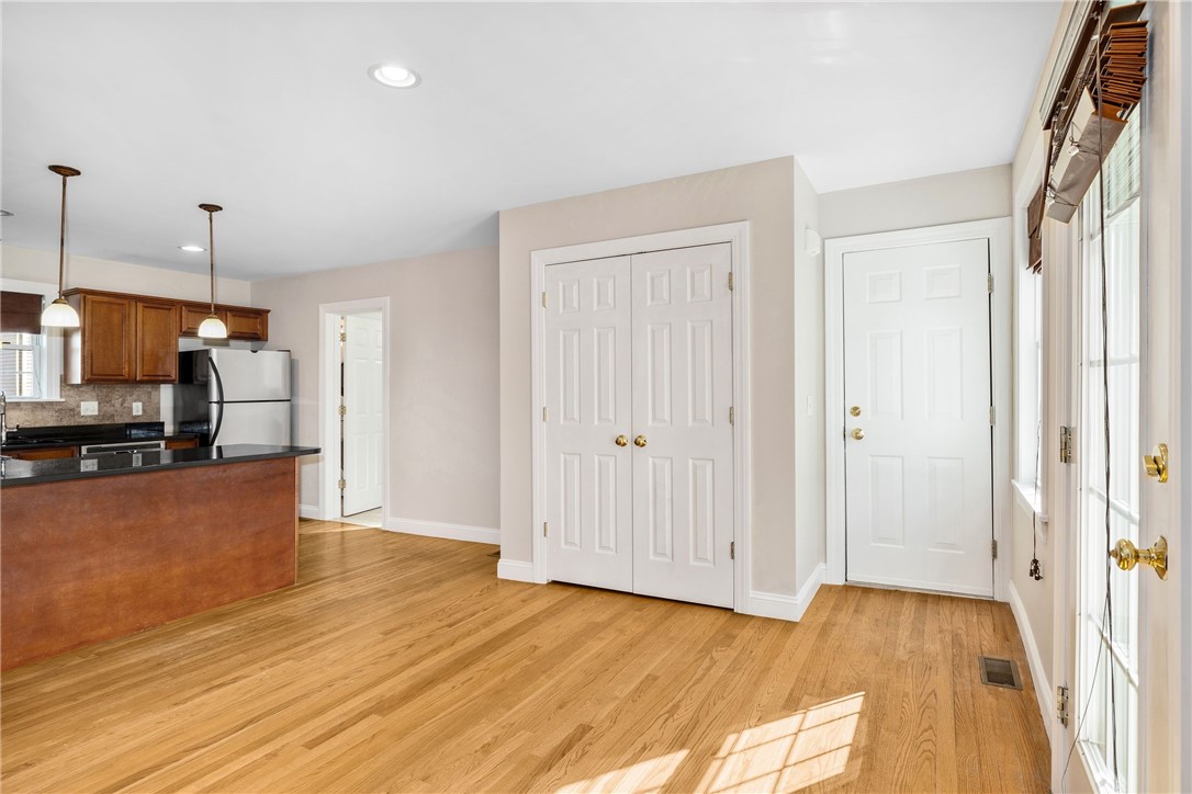 58 Sutton Street, Unit 4 Providence, RI 02903 - Photo 11 of 31