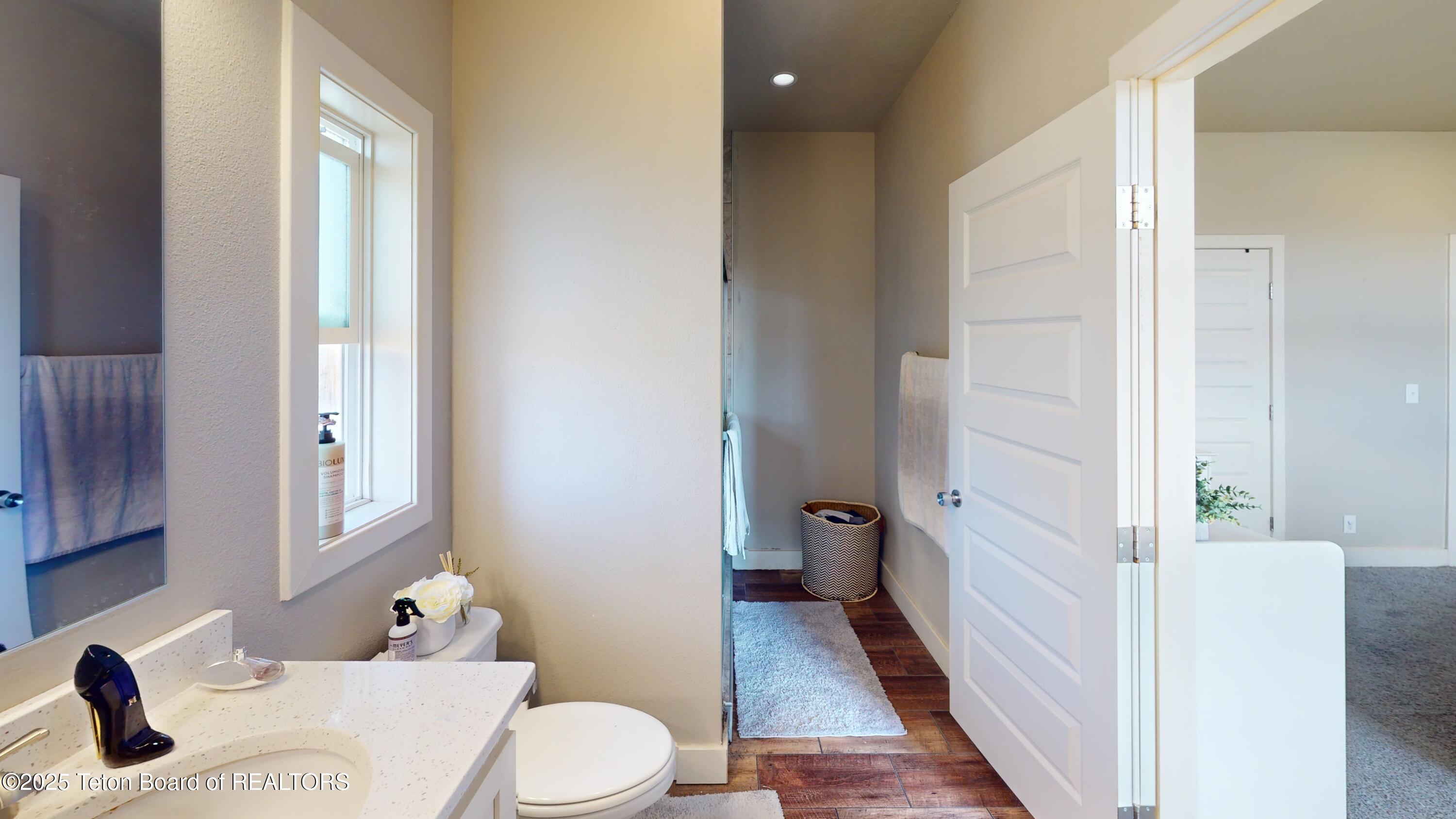 3833 Wood Road Victor, ID 83455 - Photo 12 of 21 Bathroom (1)