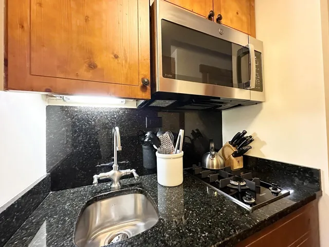 $525,000 | 7412 Mountain Road, Unit 301, Stowe, VT 05672