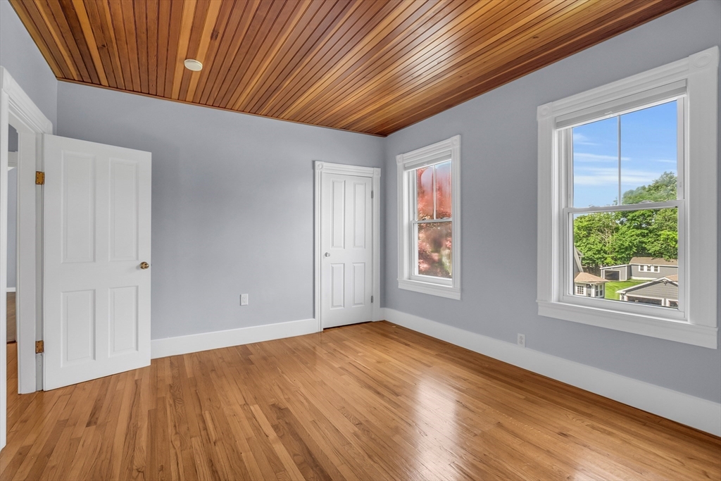 101 Acorn Street Clinton, MA 01510 - Photo 18 of 29 Gallery Image 18