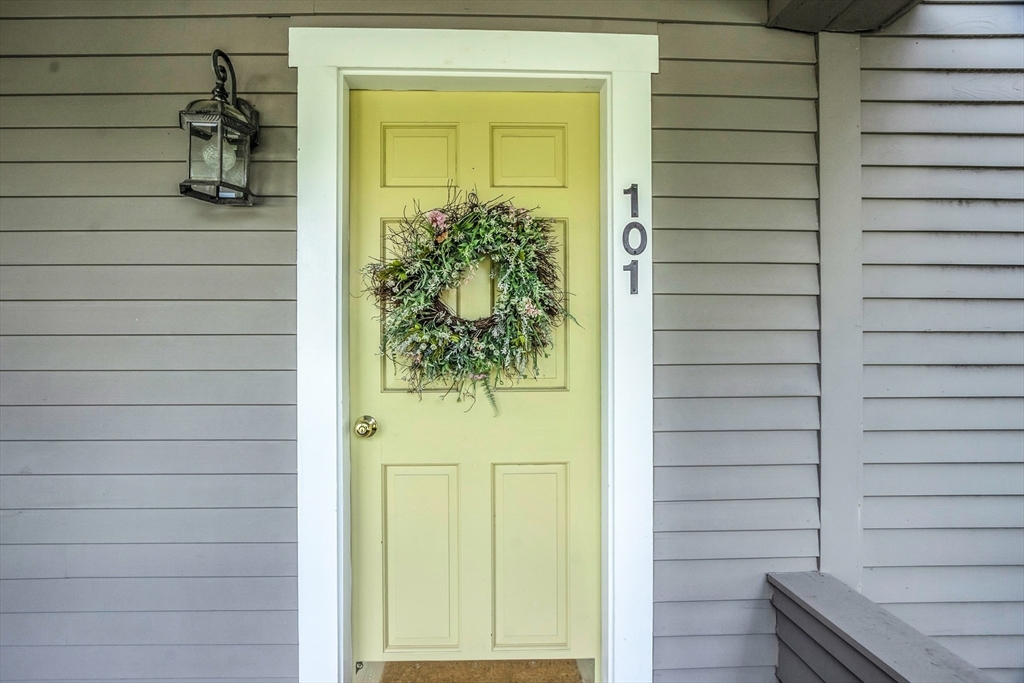 101 Acorn Street Clinton, MA 01510 - Photo 21 of 29 Gallery Image 21