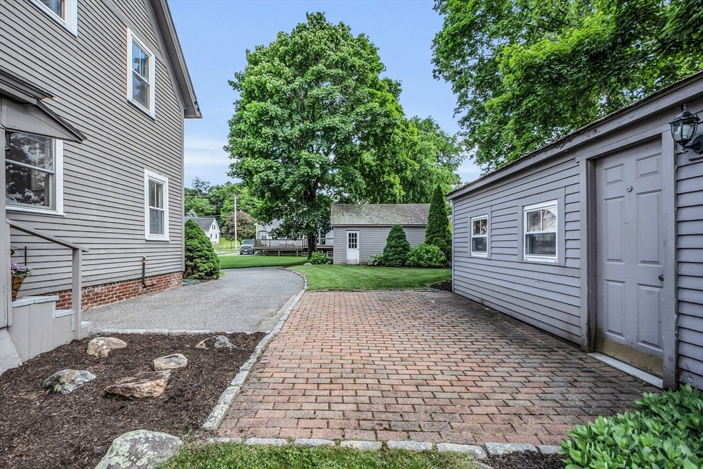 101 Acorn Street Clinton, MA 01510 - Photo 26 of 29 Gallery Image 26