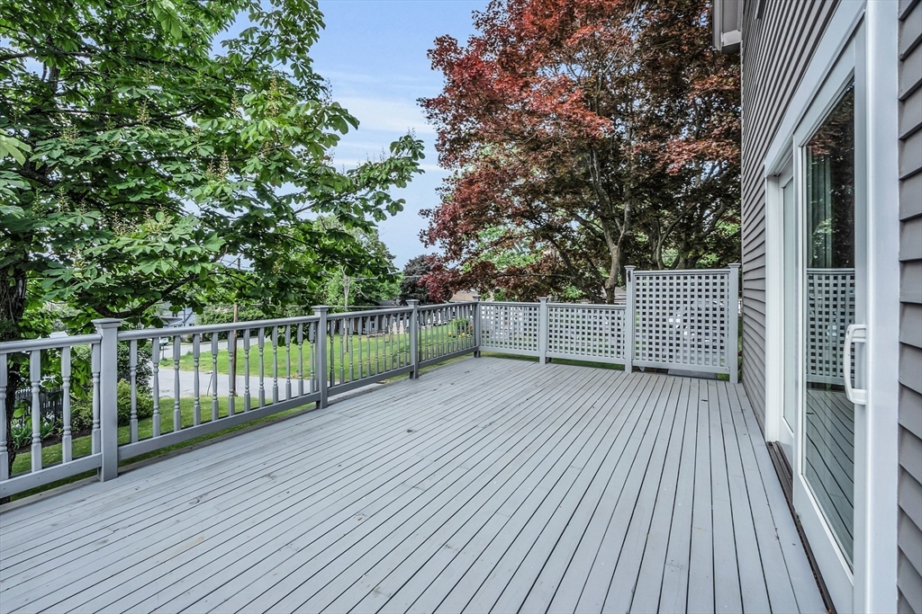 101 Acorn Street Clinton, MA 01510 - Photo 8 of 29 Gallery Image 8