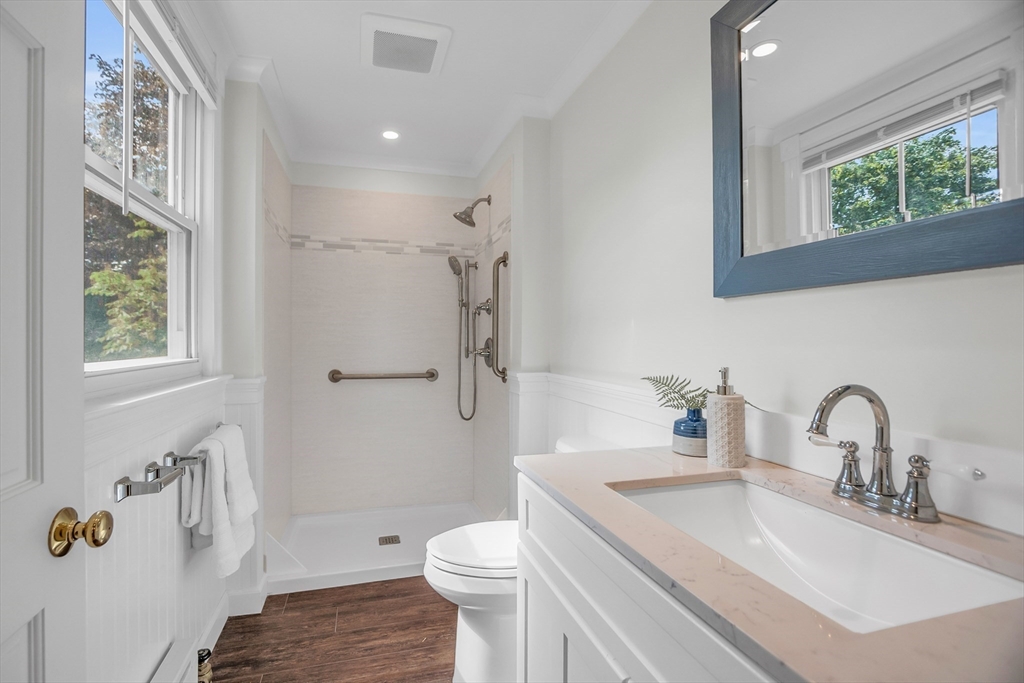 101 Acorn Street Clinton, MA 01510 - Photo 10 of 29 Gallery Image 10