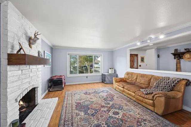 $1,700,000 | 4545 Benhurst Avenue, San Diego, CA 92122