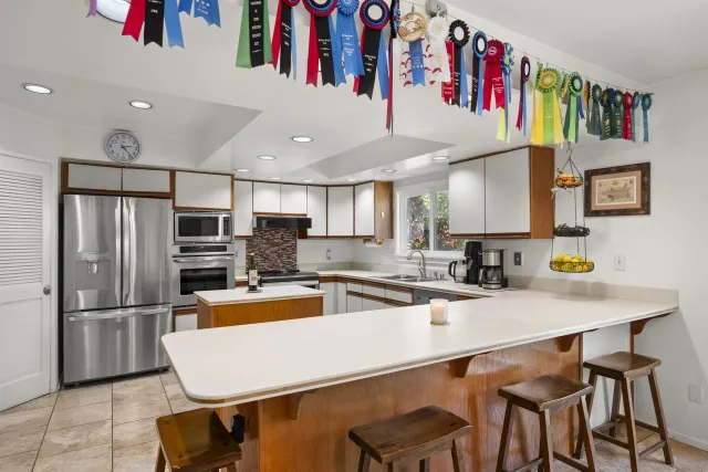 $1,700,000 | 4545 Benhurst Avenue, San Diego, CA 92122