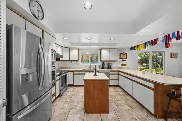 $1,700,000 | 4545 Benhurst Avenue, San Diego, CA 92122