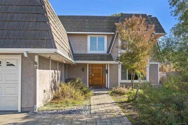 $1,700,000 | 4545 Benhurst Avenue, San Diego, CA 92122