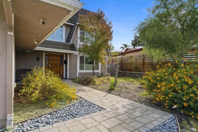 $1,700,000 | 4545 Benhurst Avenue, San Diego, CA 92122