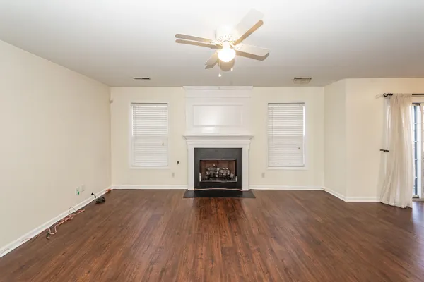 $2,500 | 132 Thousand Oaks Circle, Goose Creek, SC 29445