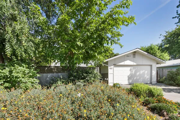 $599,500 | 2617 Loyola Drive, Davis, CA 95618