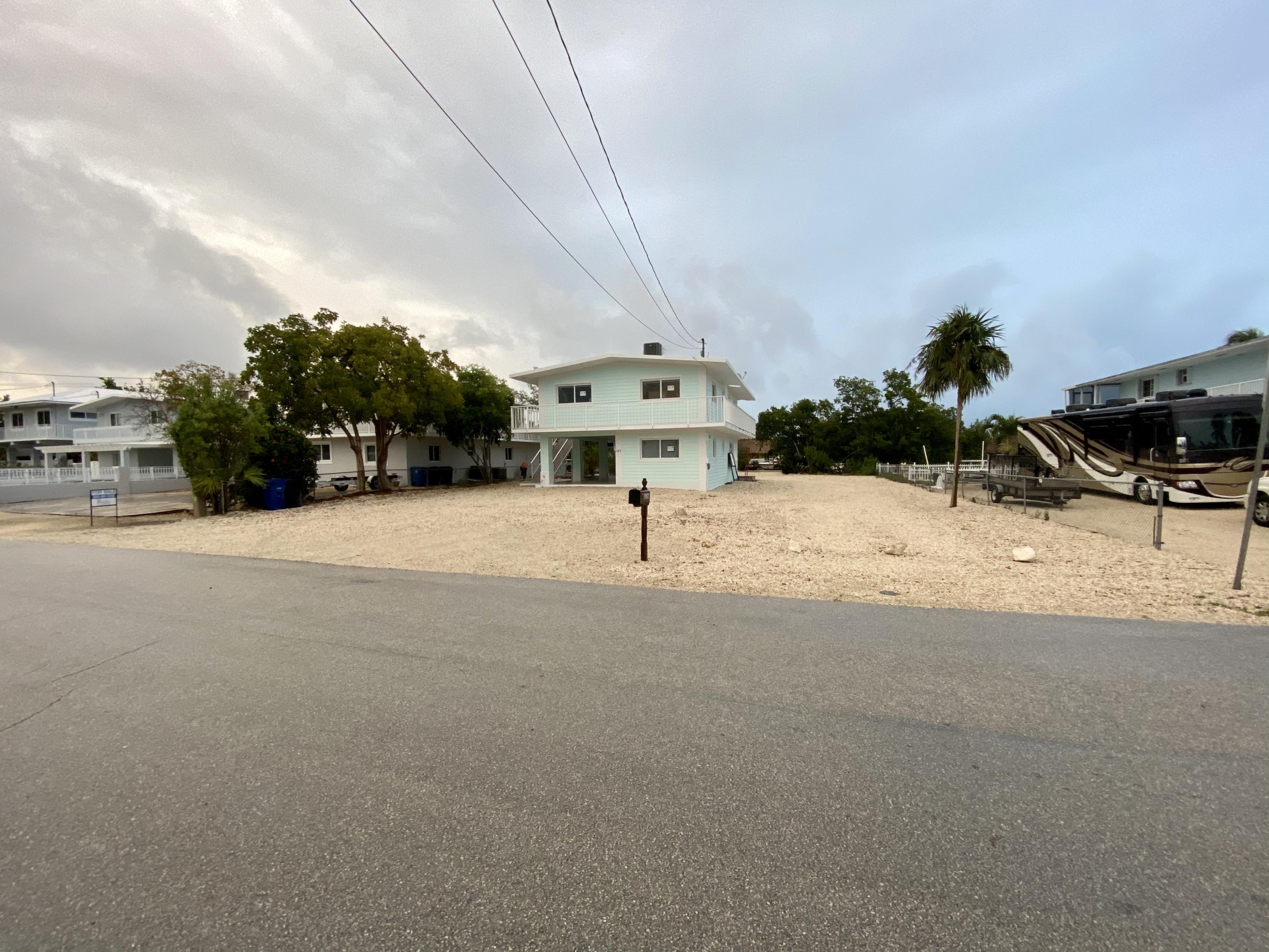 -2197-42FD-9D20-95F0A3AA967E_1_201_a