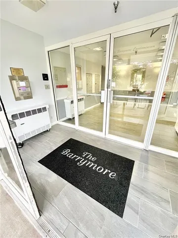 $2,295 | 501 North Barry Avenue, Unit 1K, Mamaroneck, NY 10543