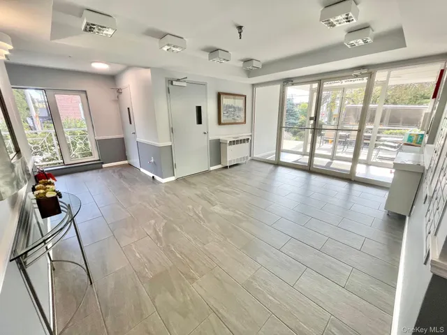 $2,295 | 501 North Barry Avenue, Unit 1K, Mamaroneck, NY 10543