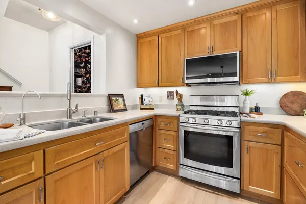 $935,000 | 3047 Arlington Drive, Aptos, CA 95003