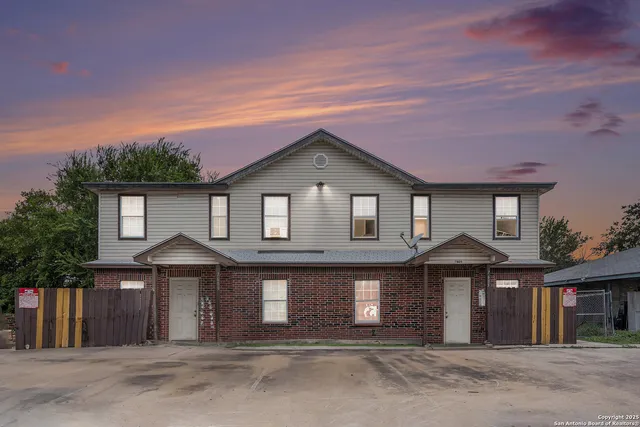 $460,000 | 7601 Windsor Oaks, San Antonio, TX 78239