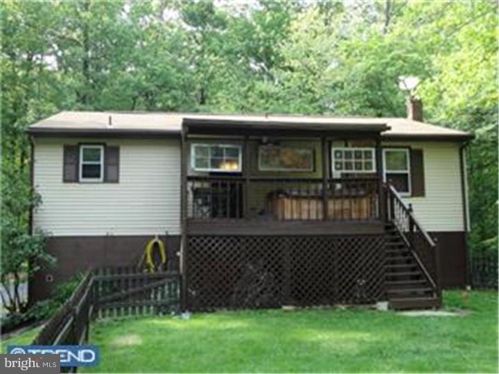 6181 4 Point Road Bethel, PA 19507 - Photo 3 of 12 Gallery Image 3