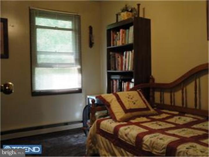 6181 4 Point Road Bethel, PA 19507 - Photo 8 of 12 Gallery Image 8