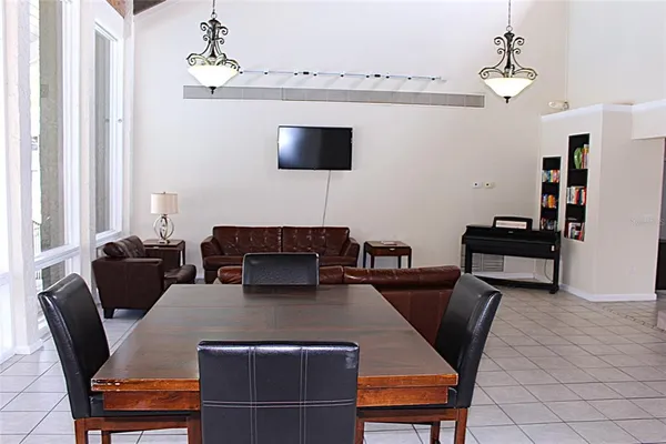 $1,499 | 5083 Eaglesmere Drive, Unit A122, Orlando, FL 32819