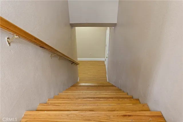 a view of a backyard with sitting area