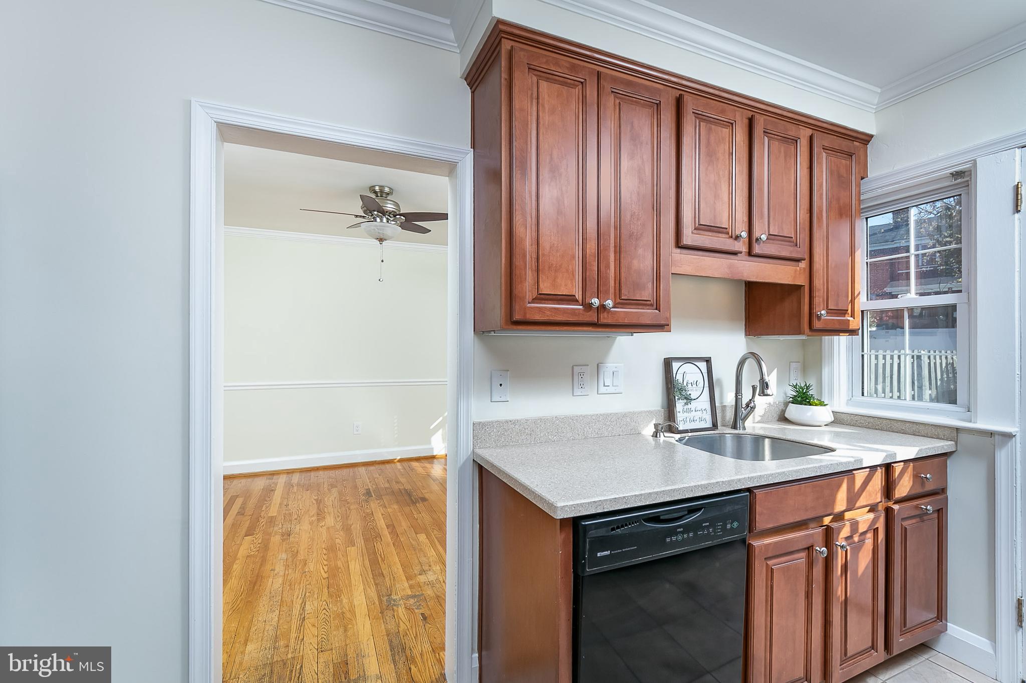 1838 Glen Ridge Road Baltimore, MD 21286 - Photo 13 of 34 Kitchen