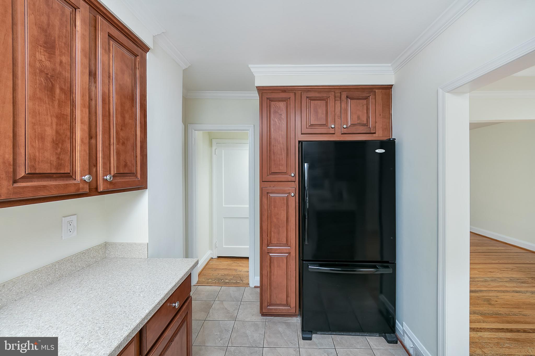 1838 Glen Ridge Road Baltimore, MD 21286 - Photo 16 of 34 Kitchen