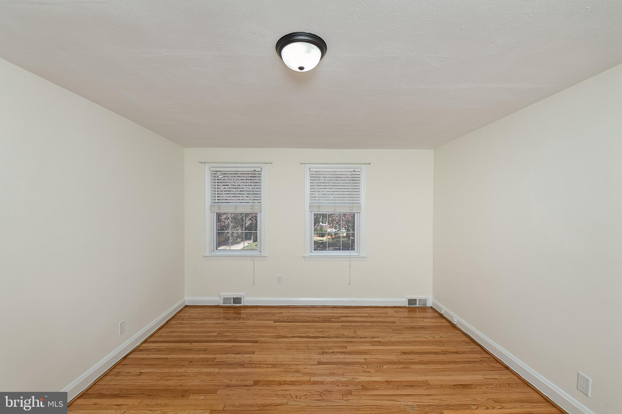 1838 Glen Ridge Road Baltimore, MD 21286 - Photo 19 of 34 Bedroom 1