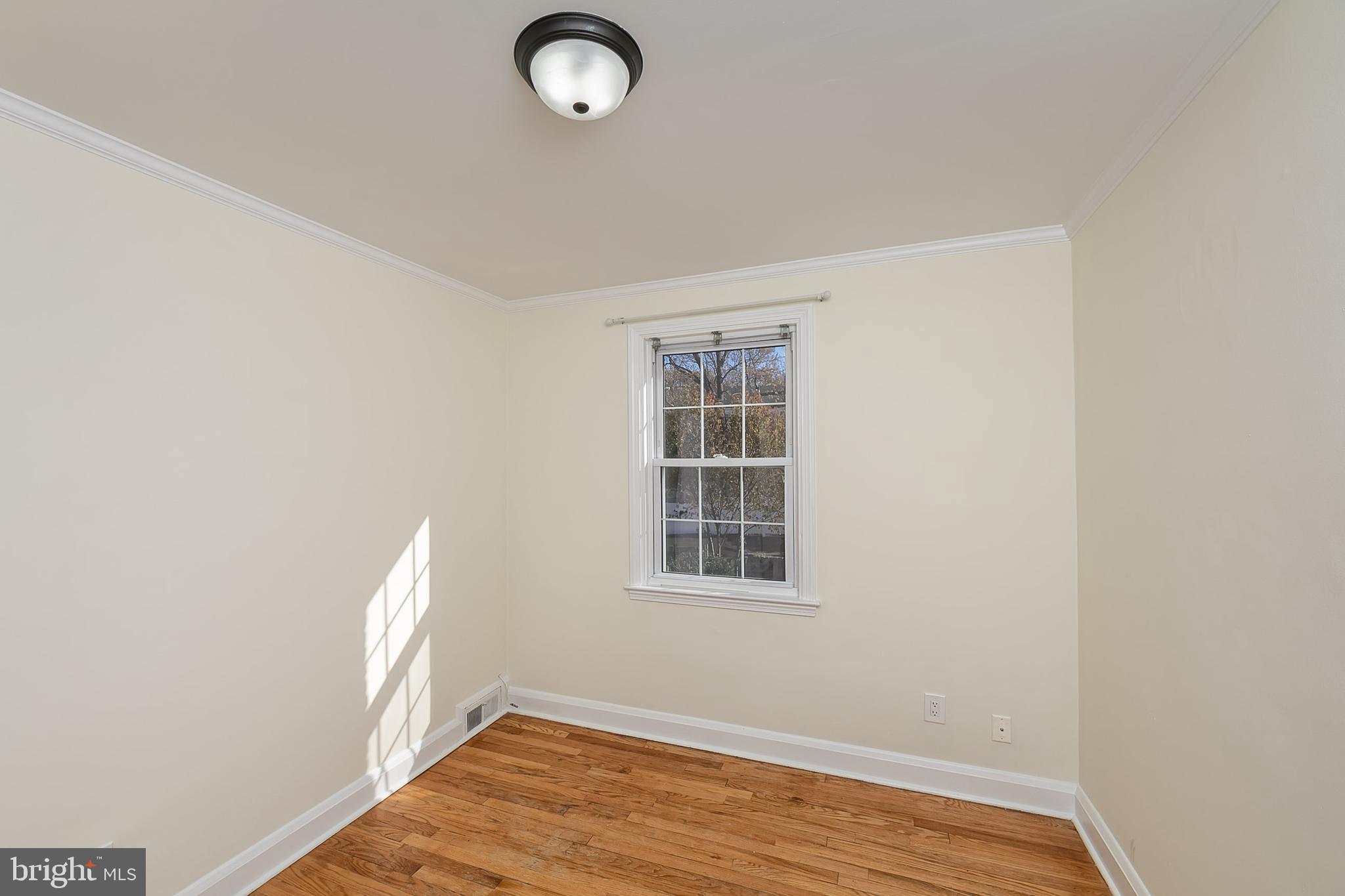 1838 Glen Ridge Road Baltimore, MD 21286 - Photo 25 of 34 Bedroom 3
