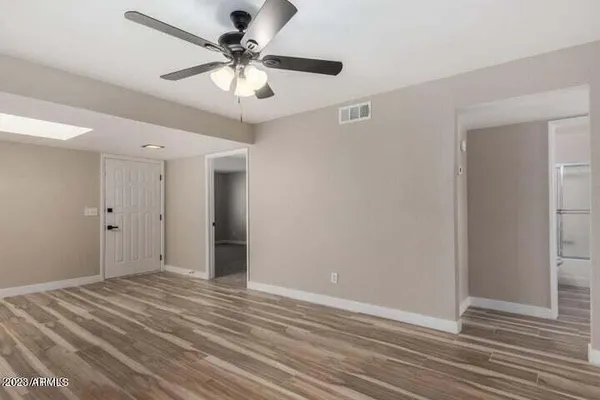 $2,000 | 742 West Duke Drive, Tempe, AZ 85283