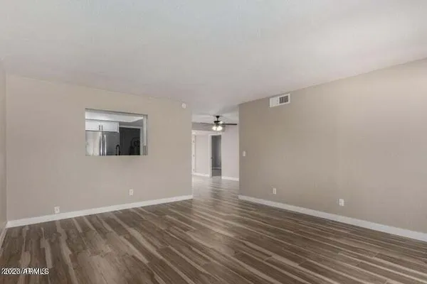 $2,000 | 742 West Duke Drive, Tempe, AZ 85283