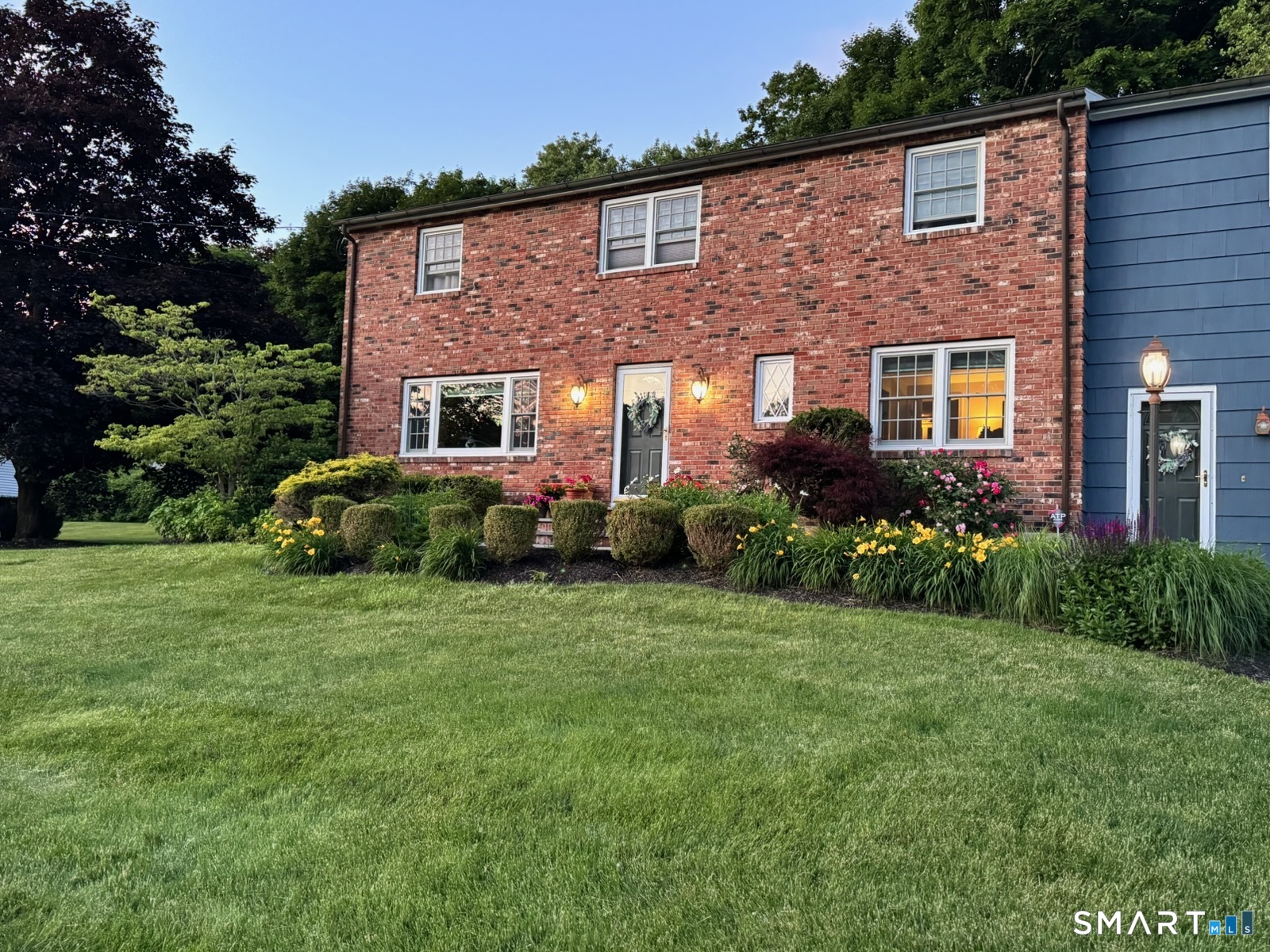 100 Rolling Ridge Road Hamden, CT 06518 - Photo 1 of 26