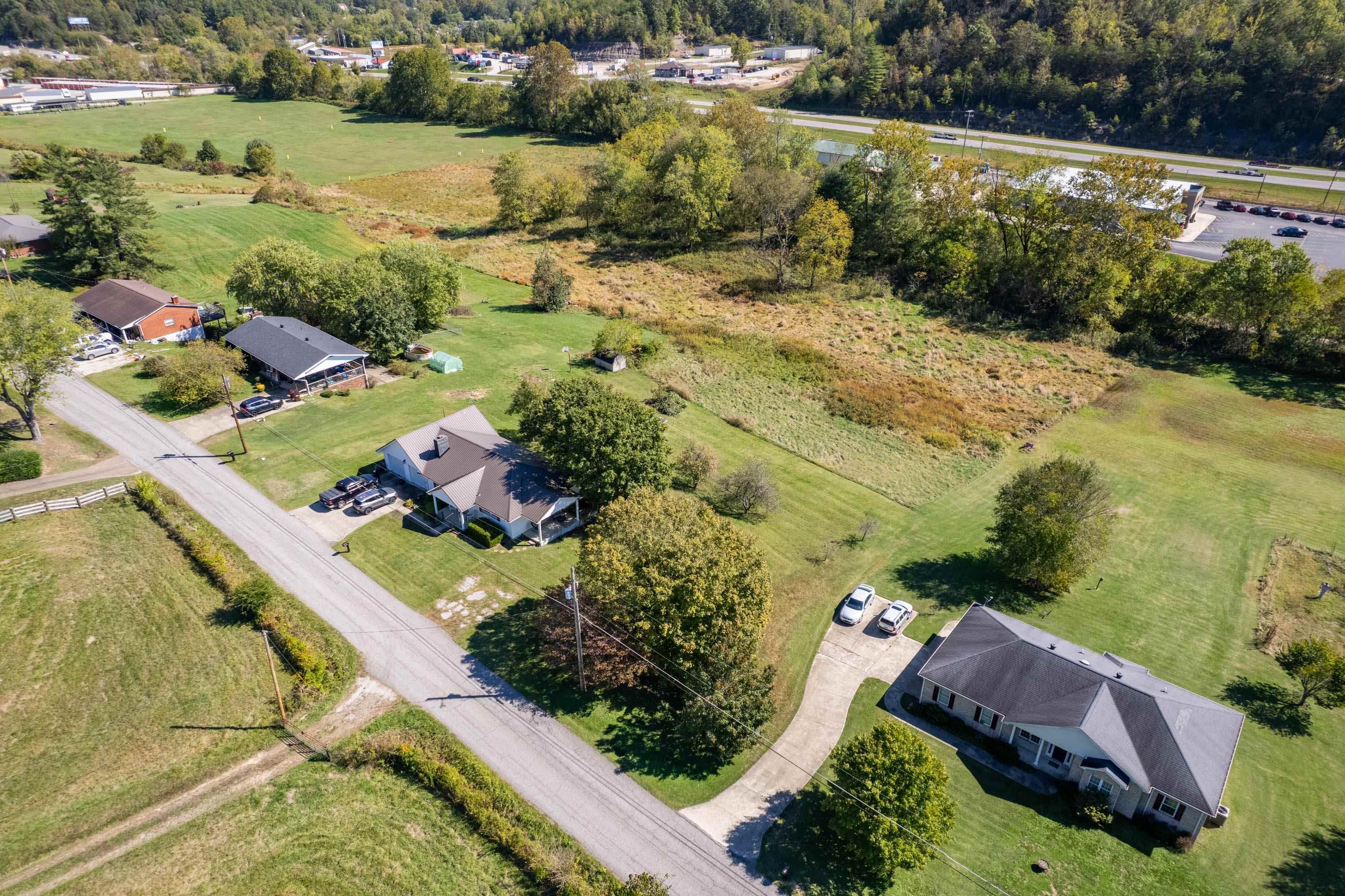 8532 Meade Springer Road Ashland, KY 41102 - Photo 33 of 38 Gallery Image 33