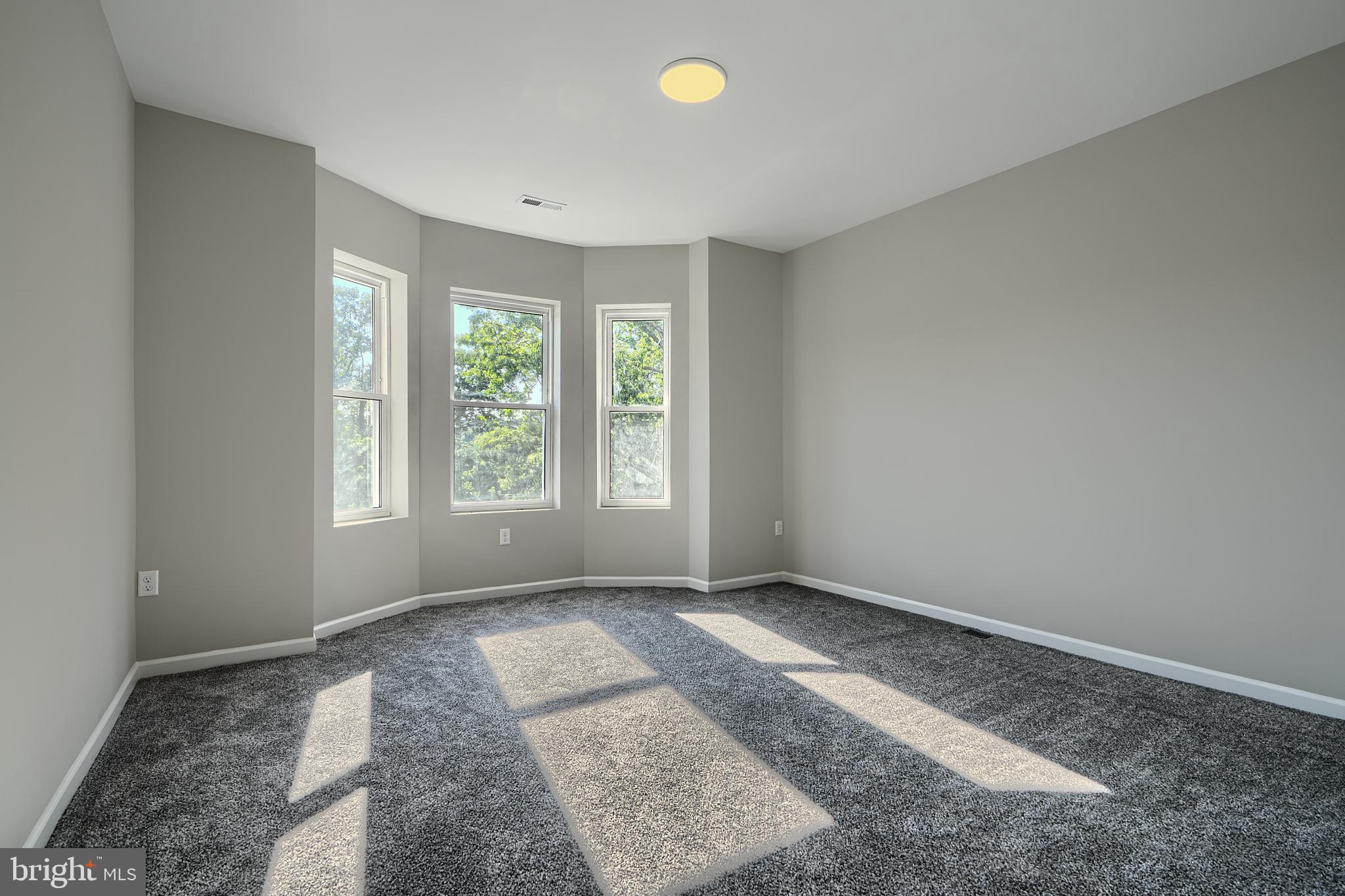 605 North Rosedale Street Baltimore, MD 21216 - Photo 14 of 34 interior