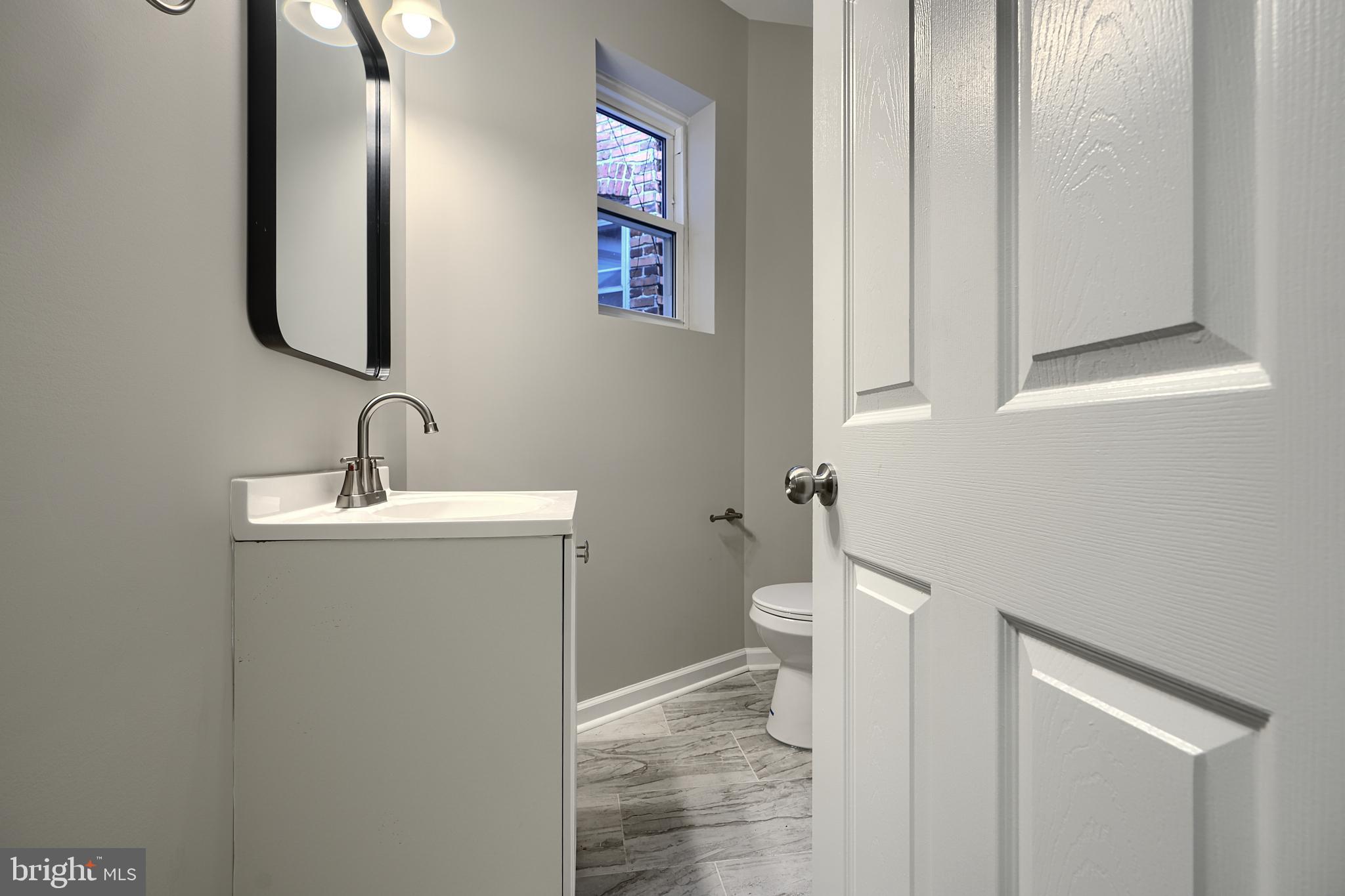 605 North Rosedale Street Baltimore, MD 21216 - Photo 20 of 34 interior