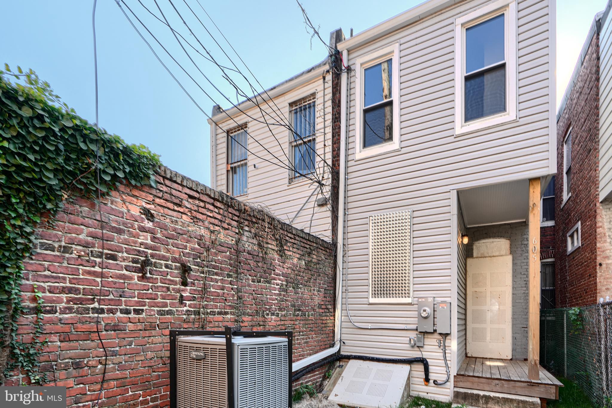 605 North Rosedale Street Baltimore, MD 21216 - Photo 28 of 34 Rear