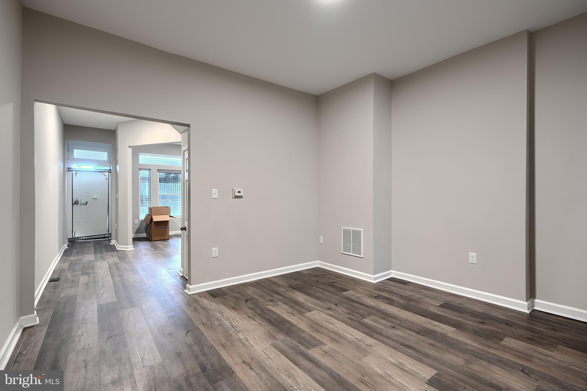 605 North Rosedale Street Baltimore, MD 21216 - Photo 7 of 34 interior