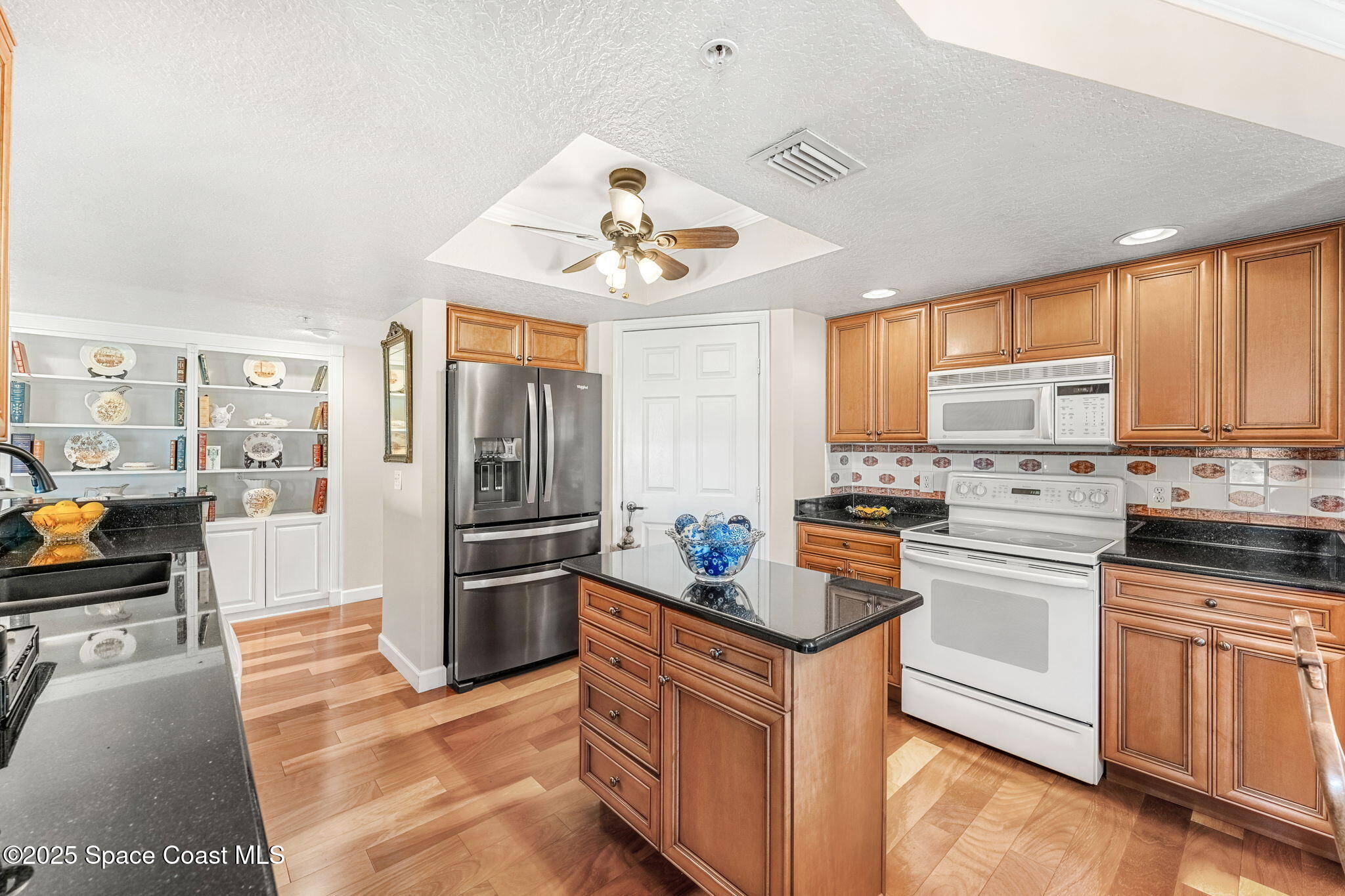 100 Riverside Drive, Unit 301 Cocoa, FL 32922 - Photo 7 of 68 Kitchen Views