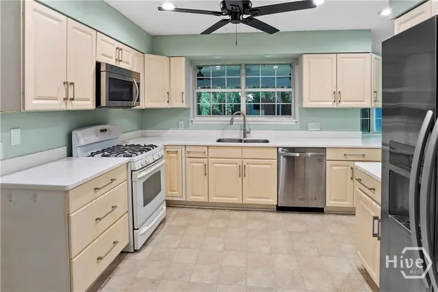 $2,300 | 115 Phyllis Drive, Savannah, GA 31419