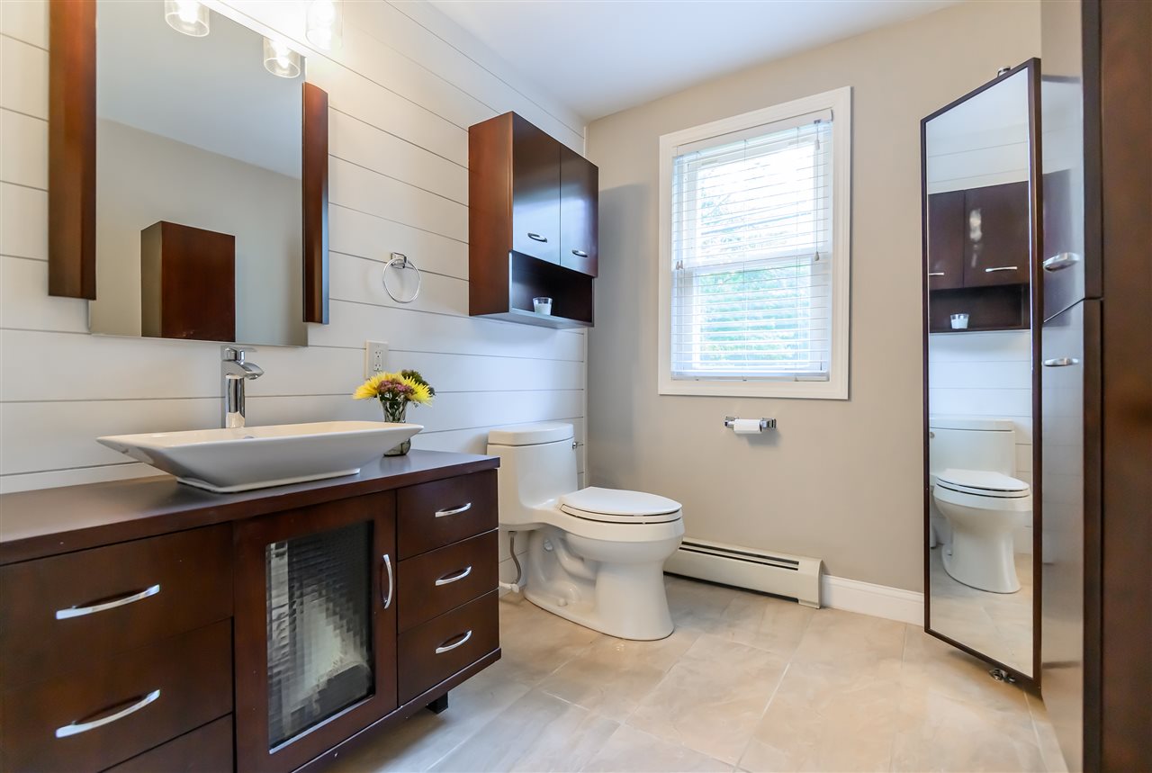 14 Smith Corner Road Plaistow, NH 03865 - Photo 10 of 39 Gallery Image 10
