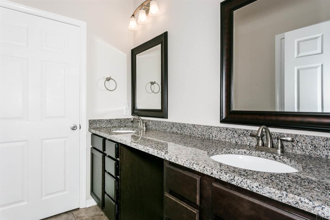 16270 Innerarity Point Road Pensacola, FL 32507 - Photo 26 of 36 Gallery Image 26