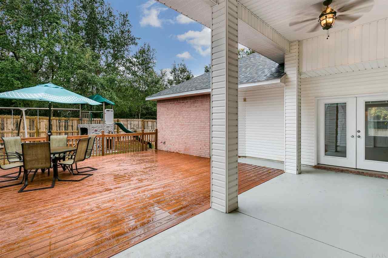 16270 Innerarity Point Road Pensacola, FL 32507 - Photo 9 of 36 Gallery Image 9